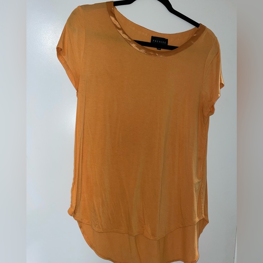 Orange top